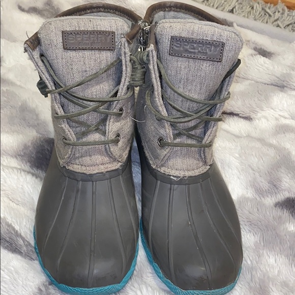 blue and grey sperry boots